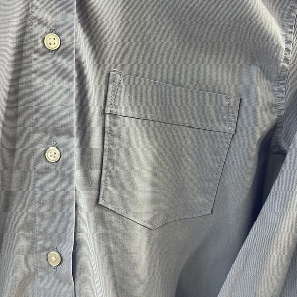 Banana Republic Quinn boy fit blue oxford button down - size S - Picture 3 of 6